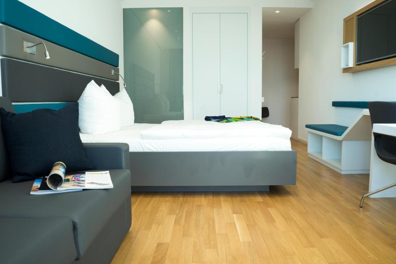 Seven Hotel + Boardinghouse Herzogenaurach Bagian luar foto